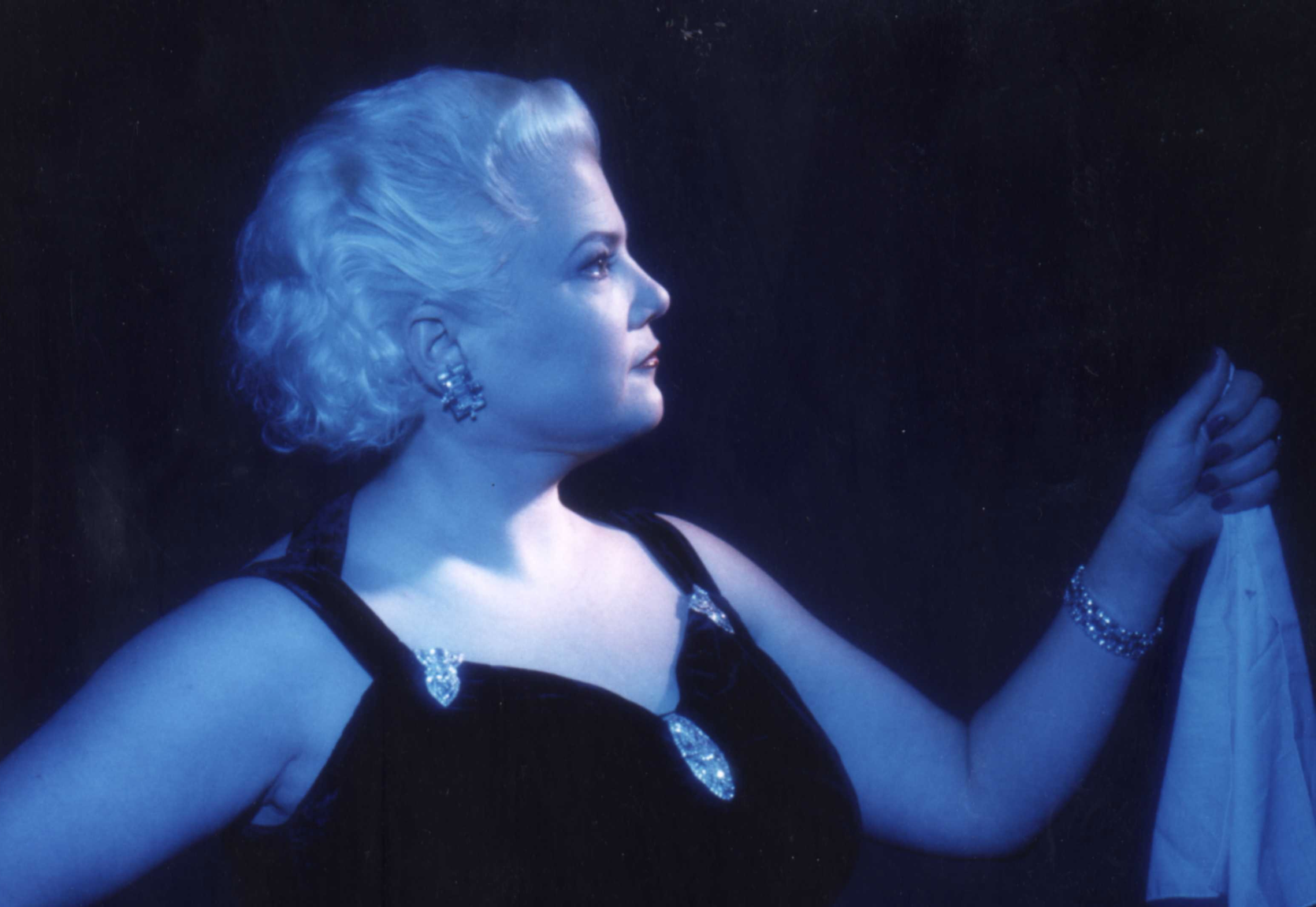 Sharon McKnight in Red Hot Mama The Sophie Tucker Songbook Woman