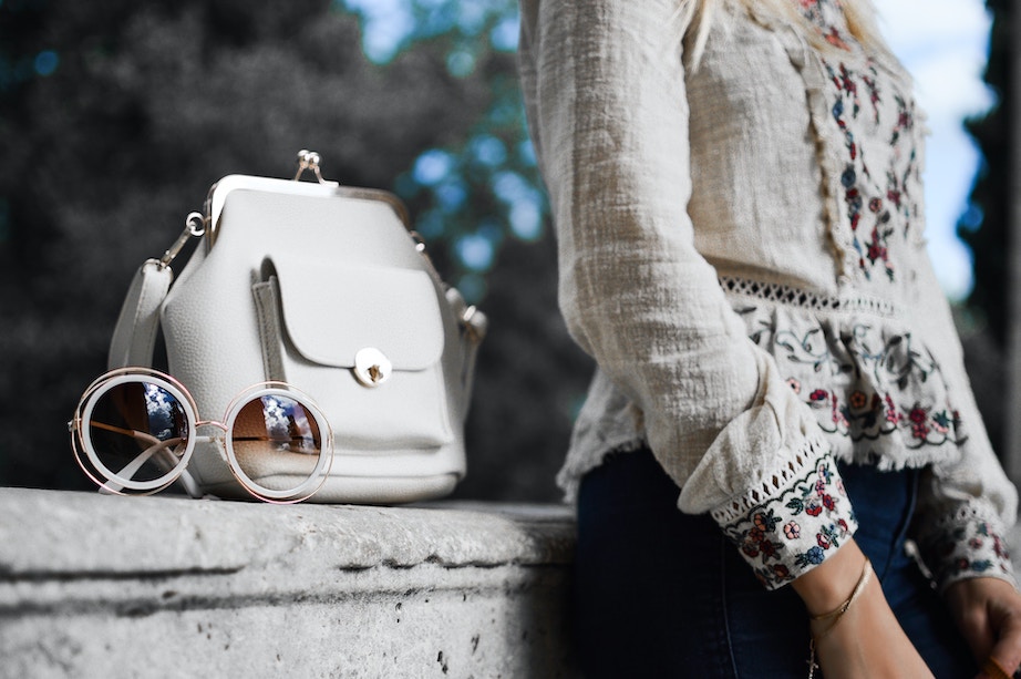 Vince sales camuto bellis